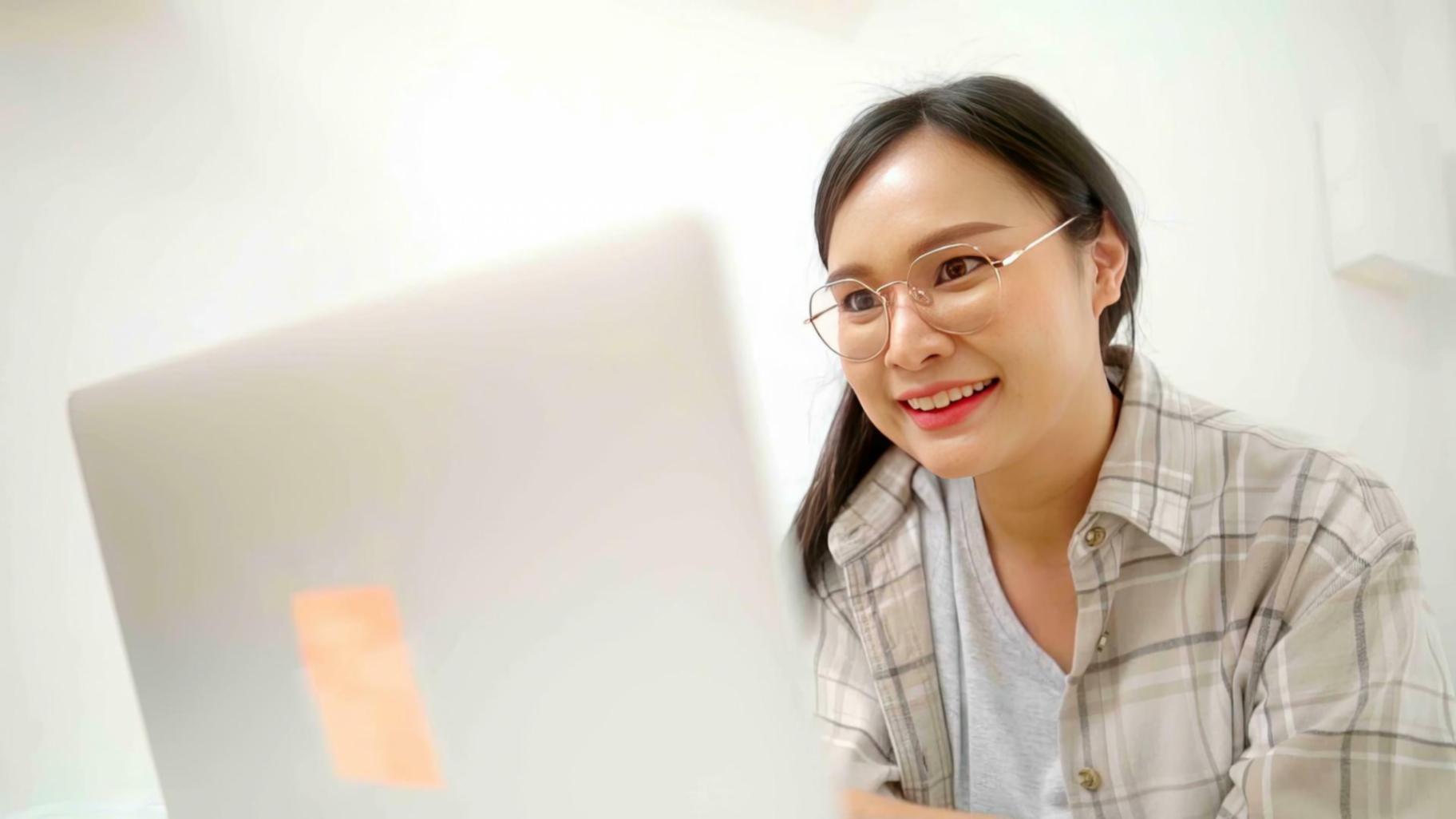 Students engaged in hands-on AI project work and collaborative learning environment